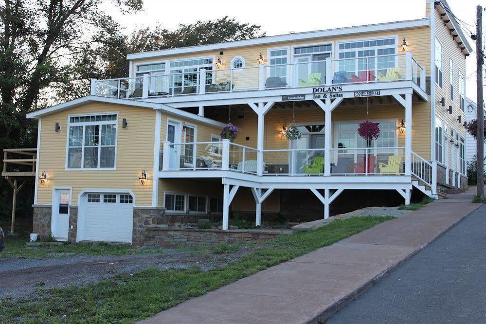 Dolan'S Inn & Suites Pictou Exteriör bild